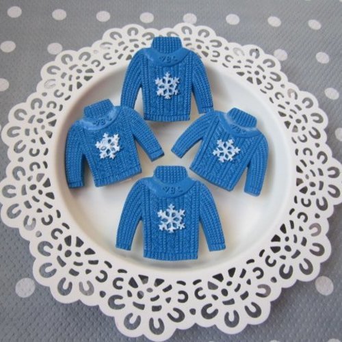 4 pinces décoration noël / pull d'hiver bleu et blanc