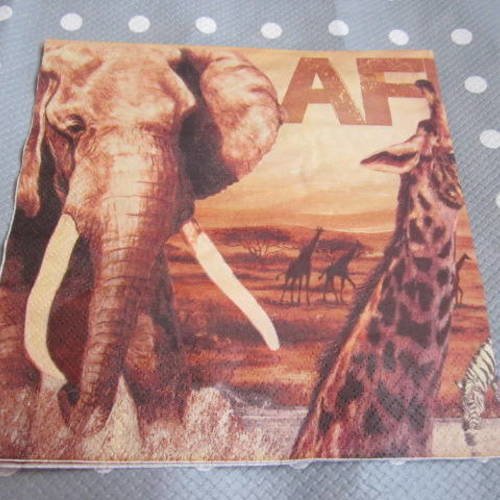 Serviette en papier savane/ afrique/ éléphant/ zèbre/ girafe/ lion (436 ) 