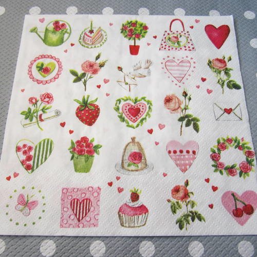 Serviette en papier petites fleurs / coeurs / st valentin (140) 