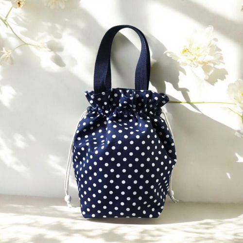 Pochon de rangement ou petit sac