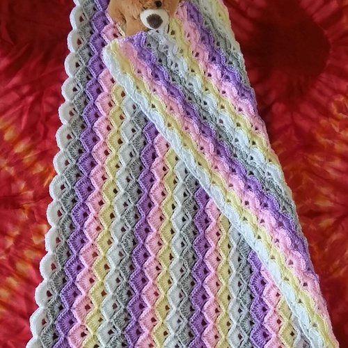 Couverture en laine multicolore pour bébé prématuré