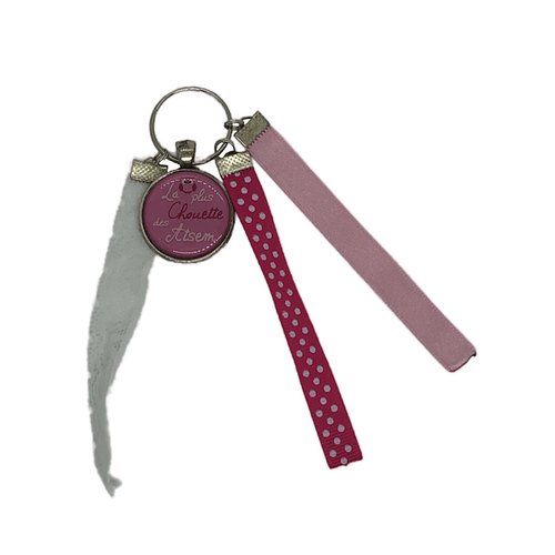 Porte clés rose et blanc "la plus chouette des atsem"