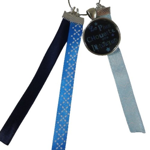 Porte clés bleu "le plus chouette des instituteurs'"