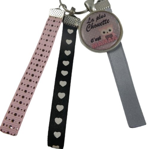Porte clés gris, noir et rose "la plus chouette c'est maman"