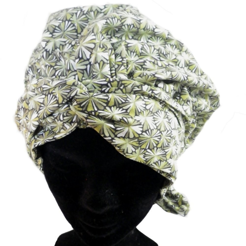 Bonnet turban de chimio fleurs vertes