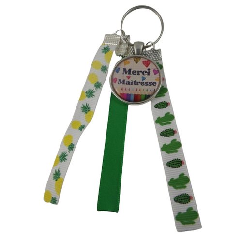 Porte clés vert, cactus et ananas "merci maîtresse"