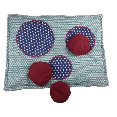 Jeu de lancer bleu et rouge