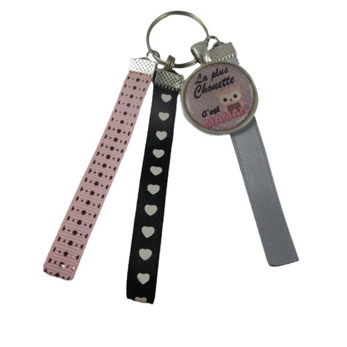 Porte clés gris, noir et rose "la plus chouette c'est maman"