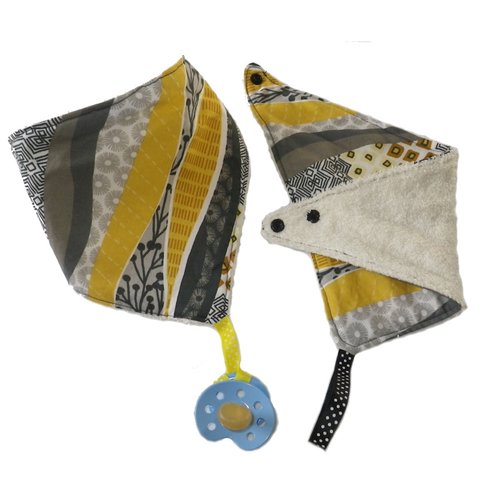 Lot de 2 bavoirs bandana attache tétine gris et jaune