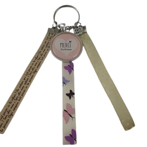 Porte clés beige et rose "merci maîtresse"