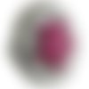 Bague grise et bouton rose