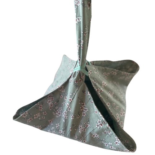 Sac à tarte vert d'eau et fleurs de cerisier