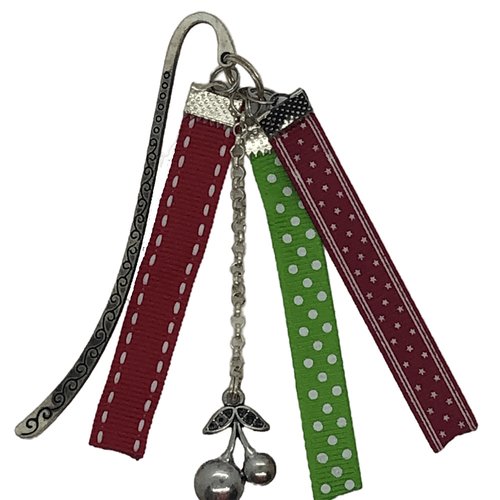 Marque page argenté cerises vert et rouge