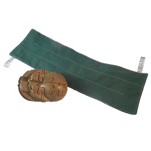 Jeu de labyrinthe vert d'inspiration montessori