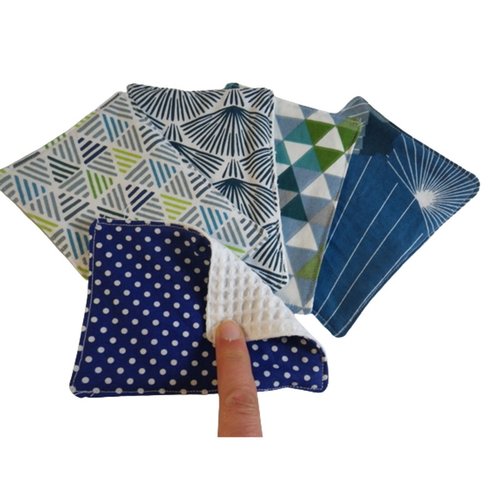Lot de 5 lingettes démaquillantes / lingettes bébé bleues / vertes