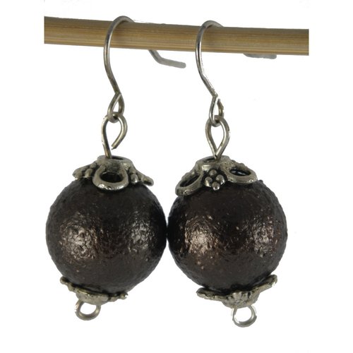 Boucles d'oreilles marrons et argentées