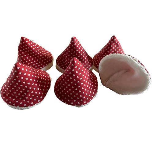 Lot de 6 tipis pare pipi rouges petits cœurs blancs