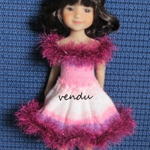 Vêtements poupée ruby red fashion friends 36 cms
