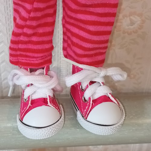 Chaussures pour poupée de 30cms ruby red siblies