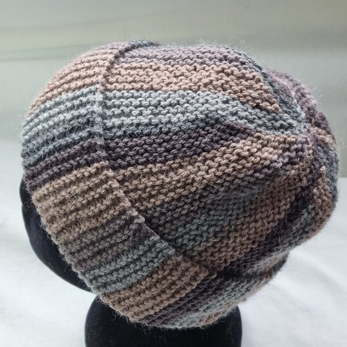 Bonnet en laine d'alpaga fait main