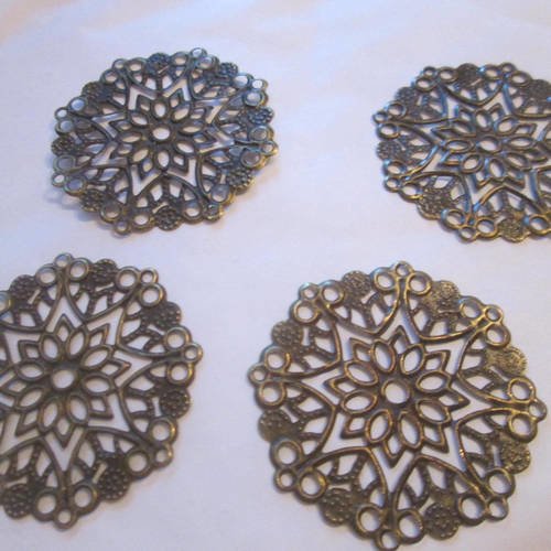 10 estampes / connecteurs ronds en  filigranés bronze 35 mm