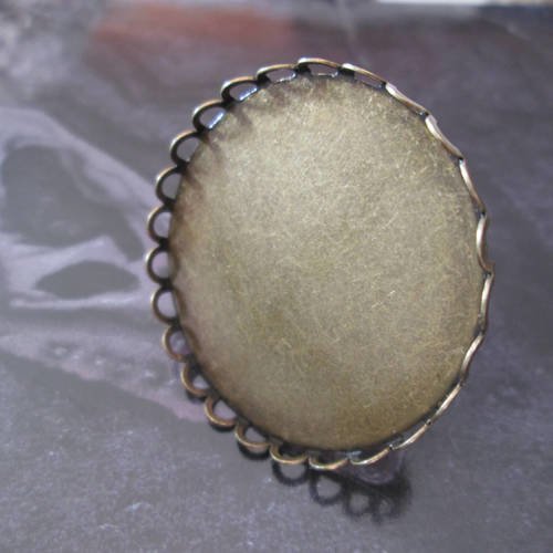 Support de bague réglable bronze pour cabochon de 30 mm