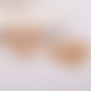 2 estampes gouttes filigranes - 50 x 42 mm - laiton peint - 9 coloris