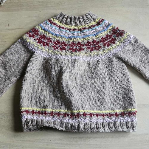 Pull enfant megève
