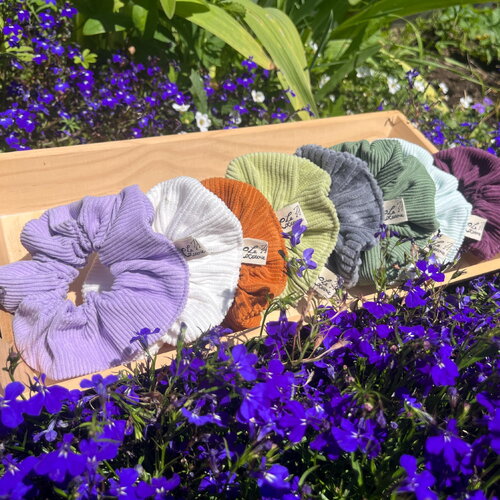 Chouchou en velours côtelé couleurs pastel fait main | accessoire cheveux | cadeau original | chouchou automne/hiver