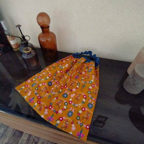 Serviette de table, serviette de cantine élastique pour enfant /  motif faon jaune moutarde