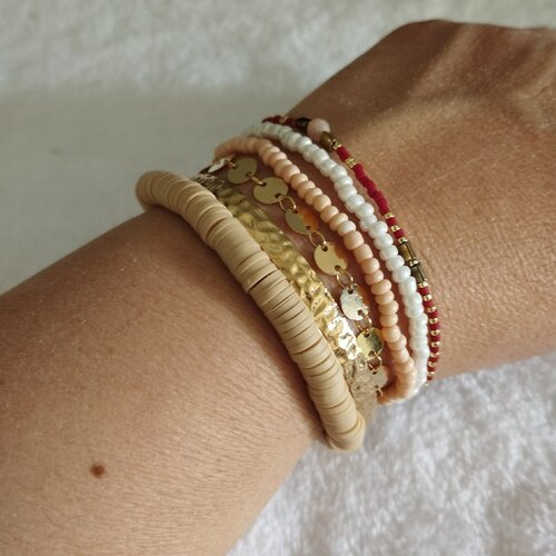 Ensemble de  bracelets doré, rosé/ style boheme / modèle unique / bracelet métal doré et perles