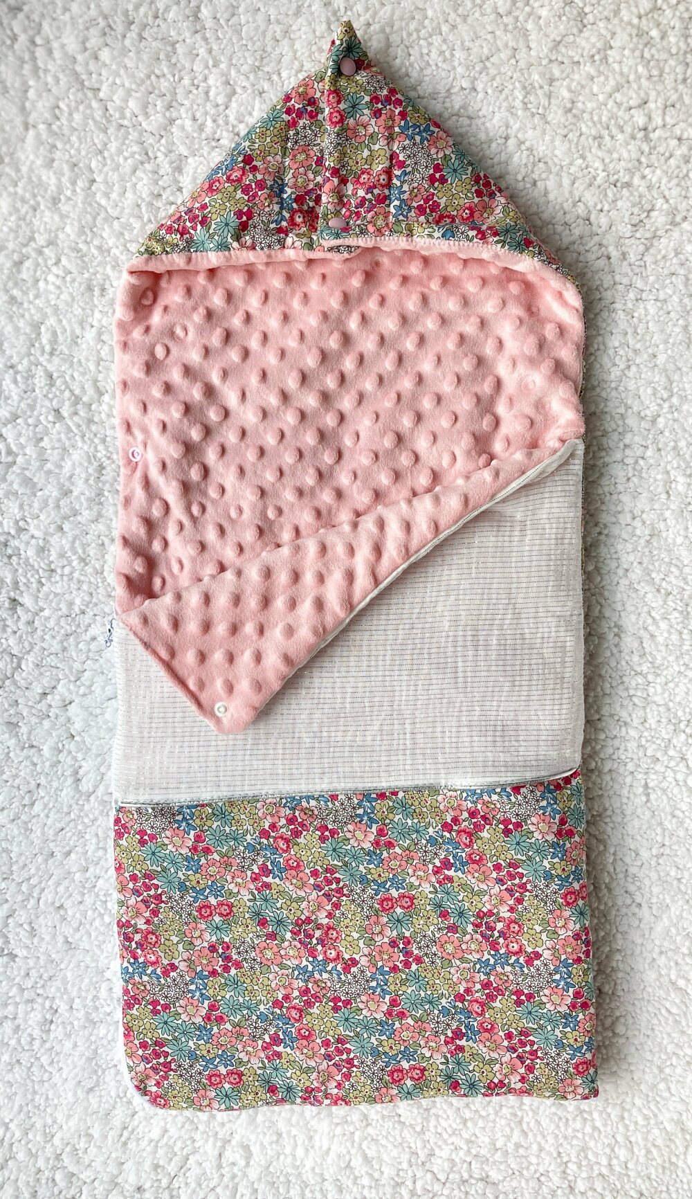 Nid D Ange Bebe 0 6 Mois Prenom Brode Un Grand Marche