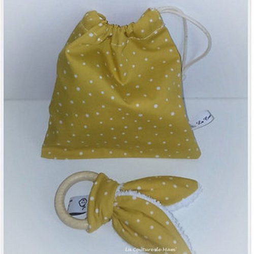 Pochon range tétine ou anneau de dentition moutarde