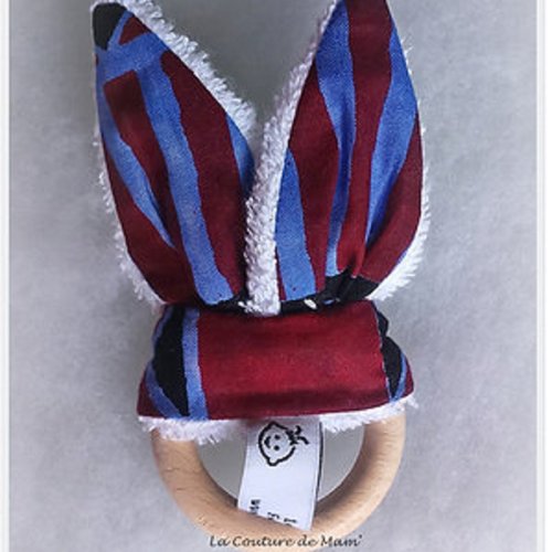 Anneau dentition bébé bois naturel - hochet oreilles lapin bleu