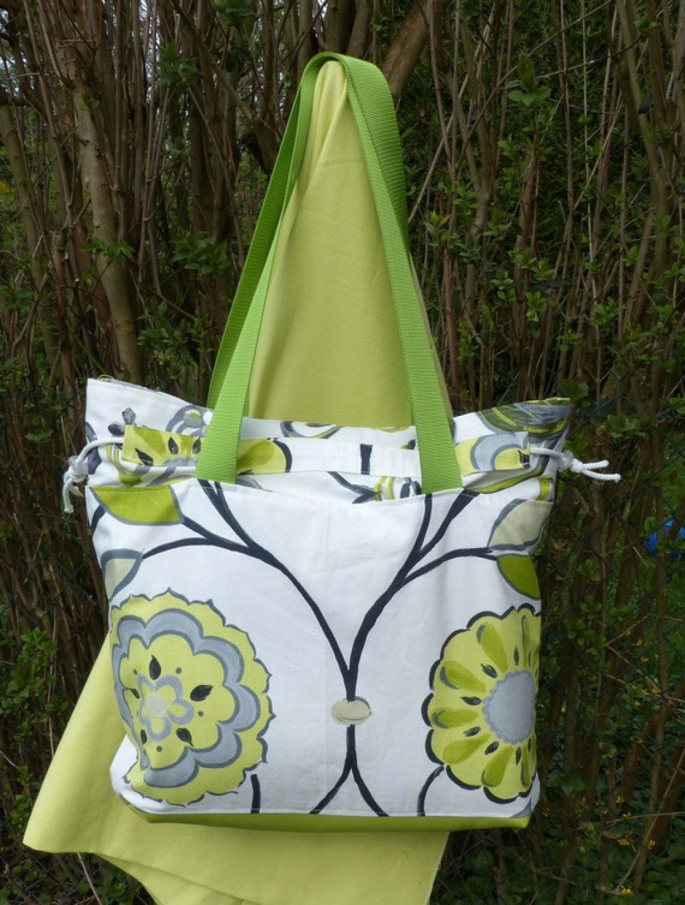 Sac cabas tissu fleuri