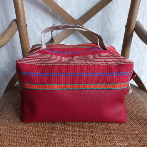 Vanity,trousse de toilette,maquillage,lunch bag,toile multicolore rouge,simili cuir bordeaux,anses lin naturelle,doublée écr