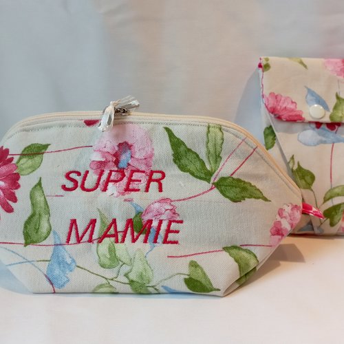 Trousse fleurie,assortie a une pochette a manucure,doublée multicolore,fermeture éclair écrue,