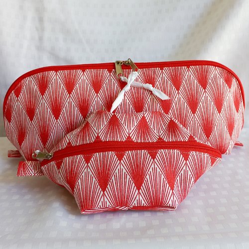 Duo de trousse maquillage,toilette ou tout autre usage,tissu éventail et simili rouge,doublure rouge et blanche pour les 2 trousses