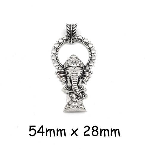 2 pendentifs éléphant dieu indou ganesh tête d'éléphant en métal argenté travaillé