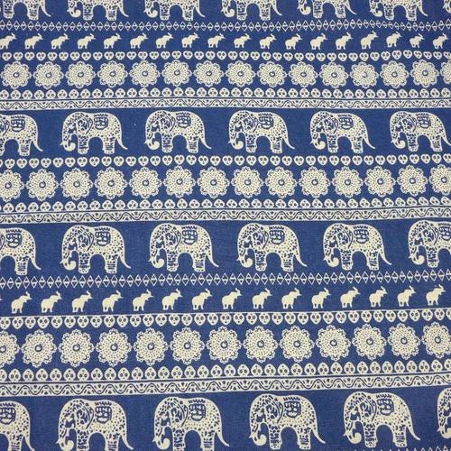 Coupon tissus motif éléphant sur fond couleur bleu jeans 70cm x 90cm épais coton