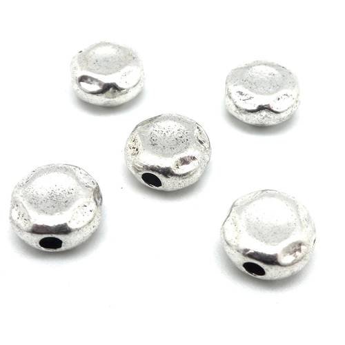 10 perles en métal argenté martelé galet rond 10mm 