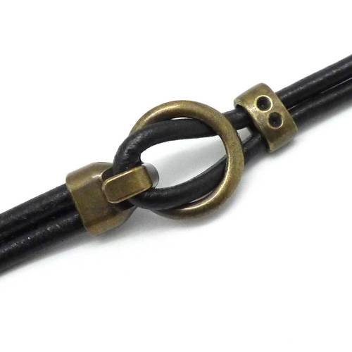 Fermoir crochet pour cordon souple de 4,5mm ou bracelet multi rangs en métal de couleur bronze 