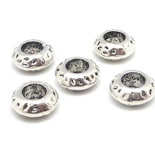 10 perles rondes aplaties martelé, rondelle 10,5mm en métal argenté strié  à gros trou 5,4mm 
