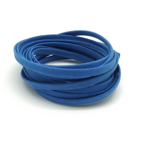 1,8m cordon plat cuir synthétique 5mm de couleur bleu saphir mat 