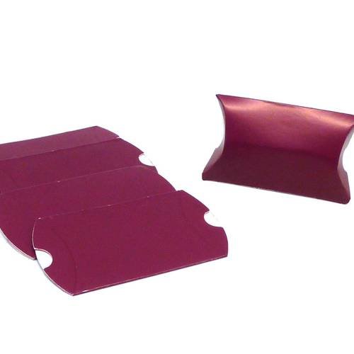 10 petites boites cadeaux berlingot 6cm x 4cm en carton de couleur rose violet framboise peut être customisée 