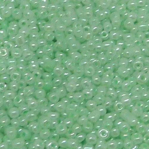 20g de perles de rocaille 2mm en verre de couleur vert d'eau nacré