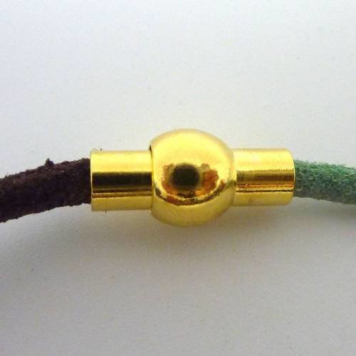 Fermoir aimanté rond tube pour cordon de 3mm en métal doré