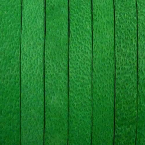 1m cuir carré 3,3mm de couleur vert herbe - cuir 