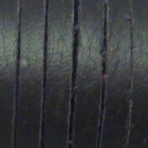 20cm cuir carré 3,3mm de couleur noir - cuir 