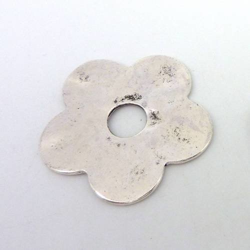 Connecteur fleur 5 pétales 34mm en métal argenté - style donut 